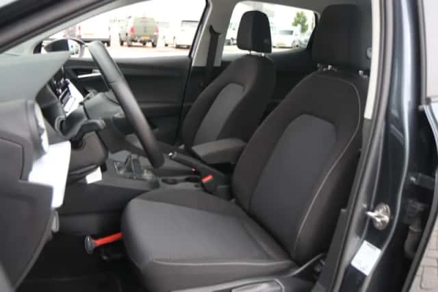 SEAT Ibiza (2024) thumbnail 4