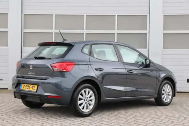 SEAT Ibiza (2024) thumbnail 2
