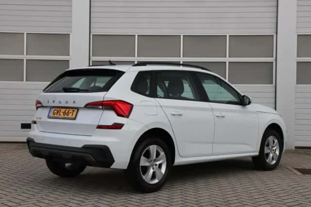 Škoda Kamiq (2024) thumbnail 2
