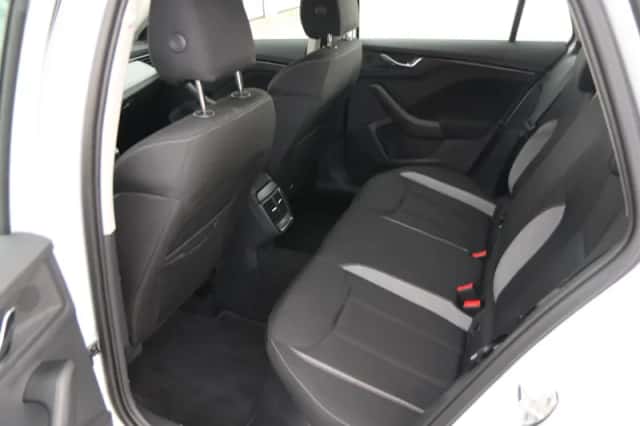 Škoda Kamiq (2024) thumbnail 6