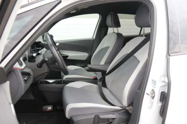 Volkswagen ID.3 (2020) thumbnail 4