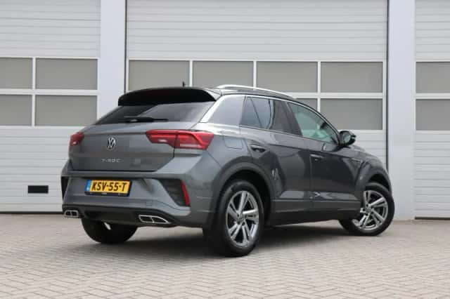 Volkswagen T-Roc (2025) thumbnail 2