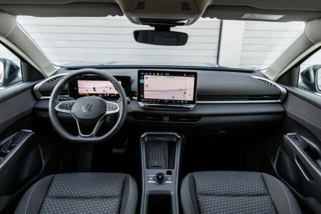 Volkswagen T-Roc (2026) thumbnail 5
