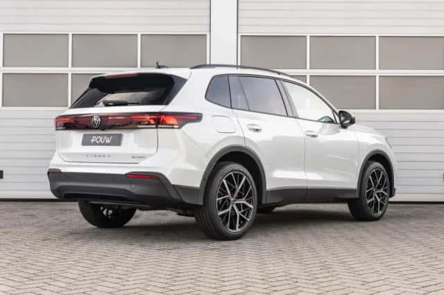 Volkswagen Tiguan (2026) thumbnail 2