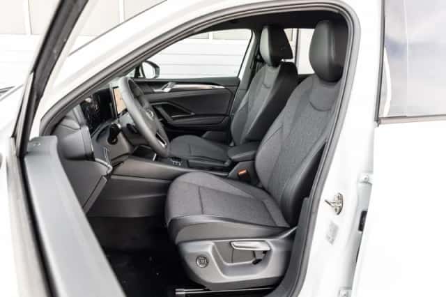 Volkswagen Tiguan (2026) thumbnail 4