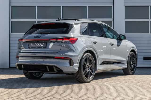 Audi Q4 e-tron (2026) thumbnail 2