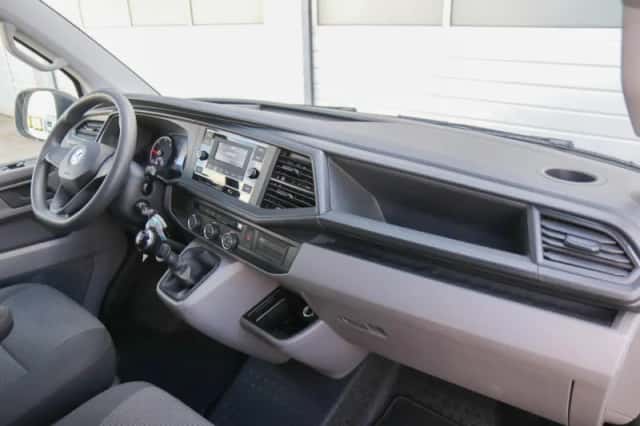 Volkswagen Transporter (2020) thumbnail 5