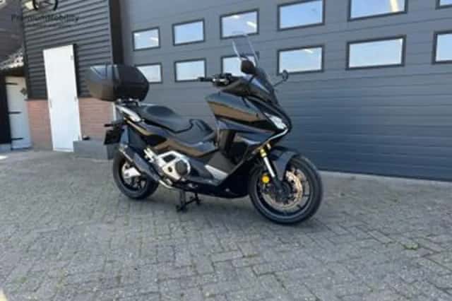 Honda NSS (2021) thumbnail 3