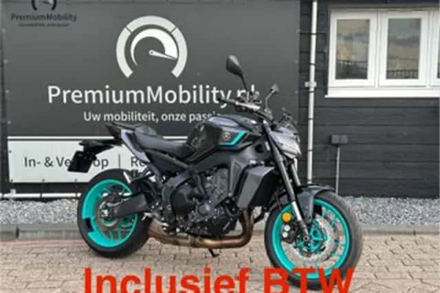 YAMAHA MT09 (2024) thumbnail 1