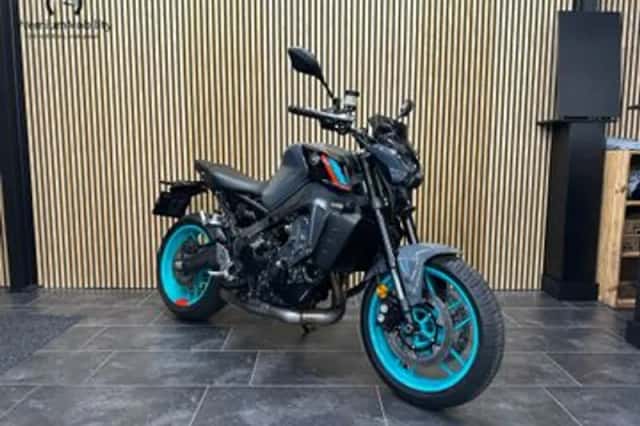 YAMAHA MT09 (2022) thumbnail 1