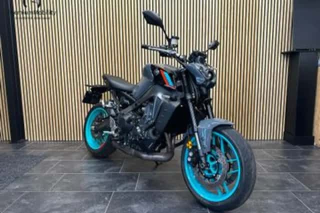 YAMAHA MT09 (2022) thumbnail 1