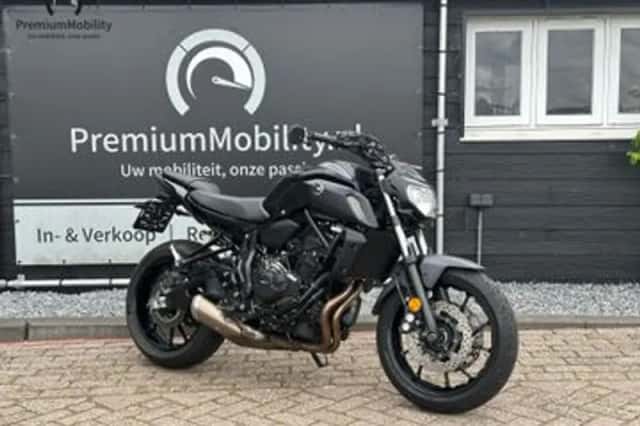 YAMAHA MT07 (2020) thumbnail 1
