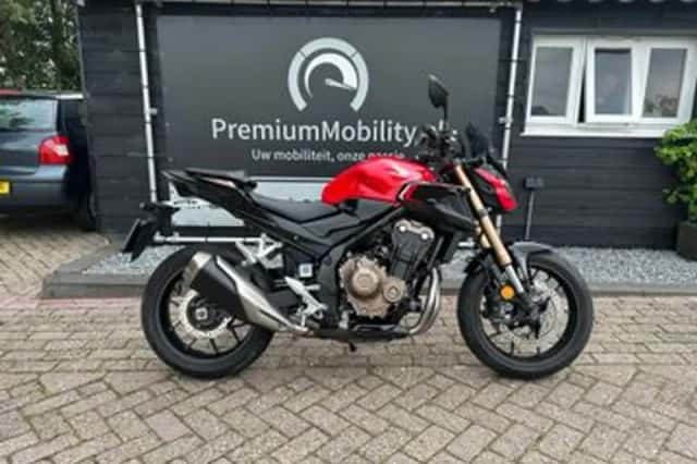 Honda CB500F (2023) thumbnail 2
