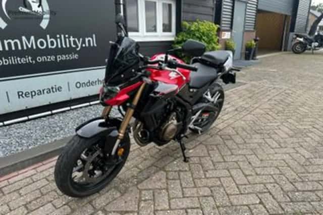 Honda CB500F (2023) thumbnail 5