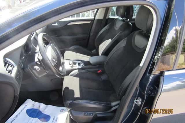 Citroën C4 (2011) thumbnail 4