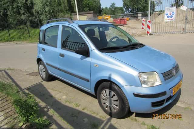 Fiat Panda (2009) thumbnail 3