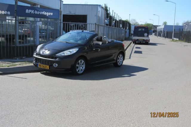 Peugeot 207 (2008) thumbnail 1