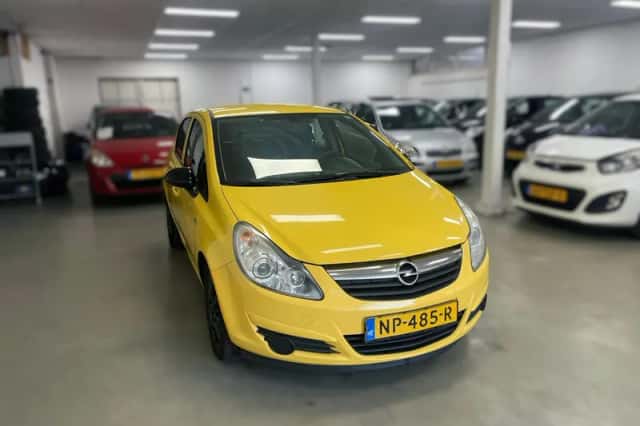 Opel Corsa (2009) thumbnail 1