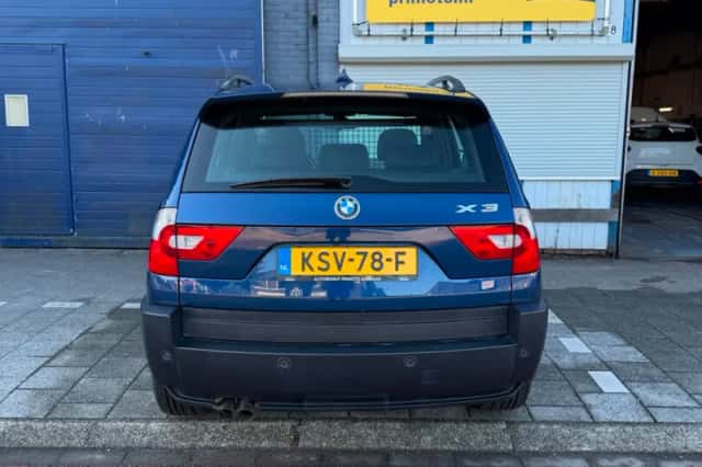 BMW X3 (2004) thumbnail 6