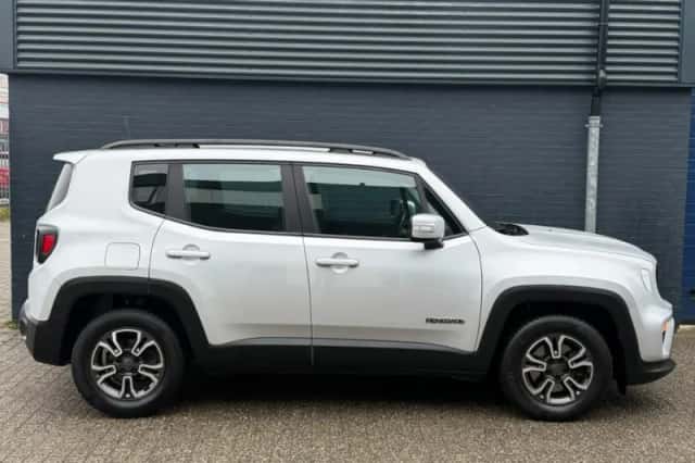 Jeep Renegade (2019) thumbnail 6