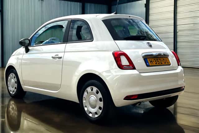 Fiat 500 (2020) thumbnail 2