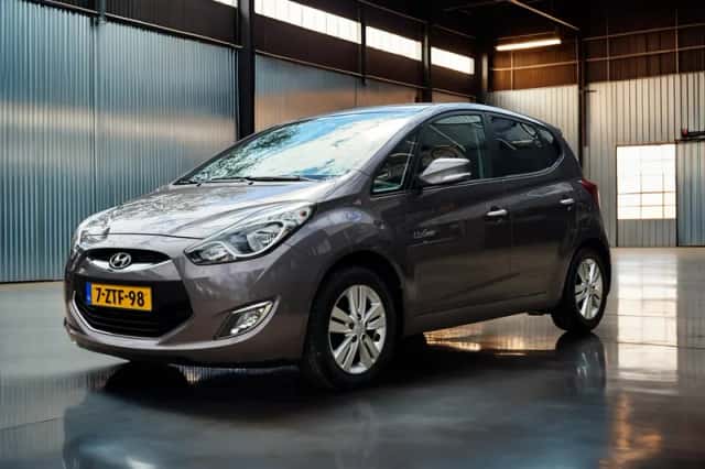 Hyundai ix20 (2015) thumbnail 1