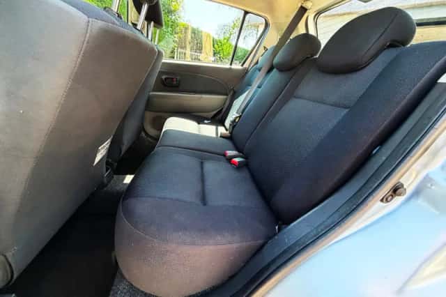 Subaru Justy (2008) thumbnail 5