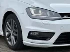 Volkswagen Golf (2014) thumbnail 4