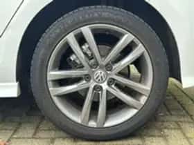 Volkswagen Golf (2014) thumbnail 6