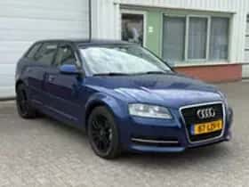 Audi A3 (2010) thumbnail 3