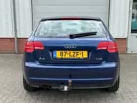 Audi A3 (2010) thumbnail 5