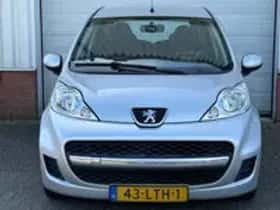 Peugeot 107 (2010) thumbnail 2