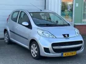 Peugeot 107 (2010) thumbnail 3