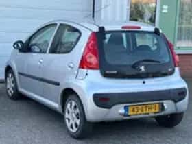 Peugeot 107 (2010) thumbnail 6