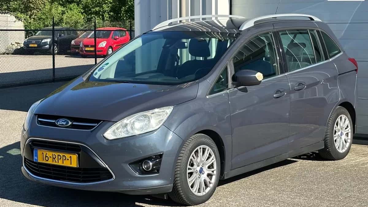 Ford Grand C-Max (2011) — foto 1