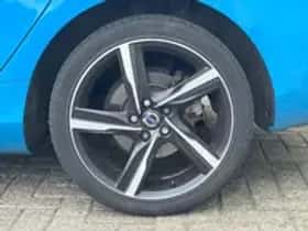 Volvo V40 (2013) thumbnail 6
