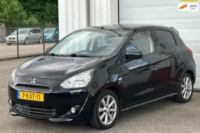 Peugeot 107 (2009) thumbnail 3