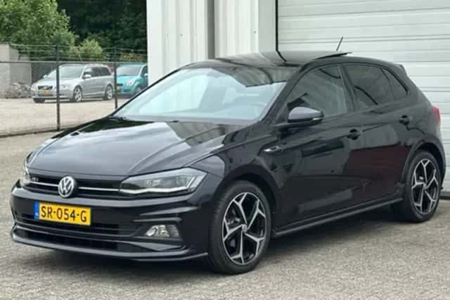 Volkswagen Polo (2016) thumbnail 2