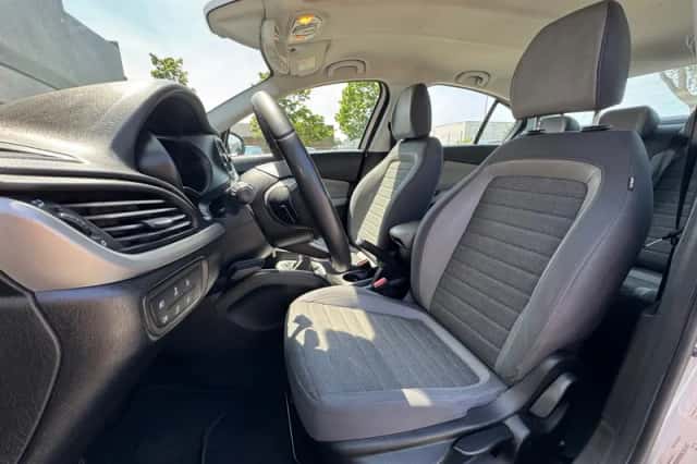 Fiat Tipo (2016) thumbnail 4