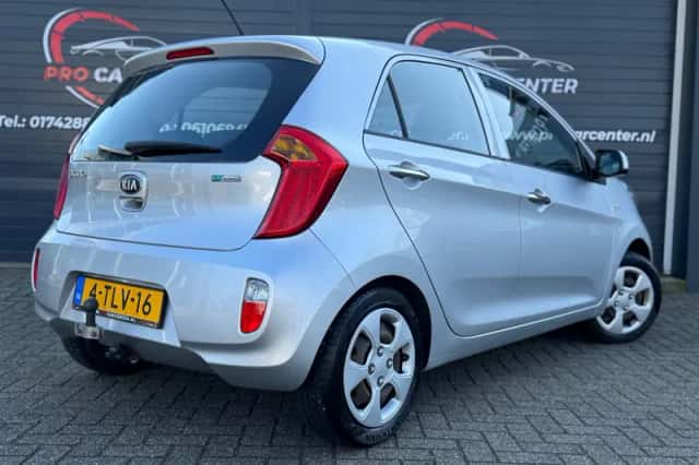 Kia Picanto (2014) thumbnail 2