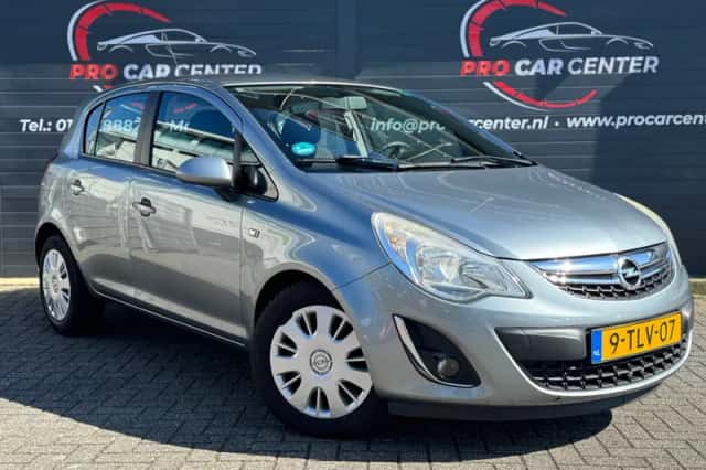 Opel Corsa (2013) thumbnail 5