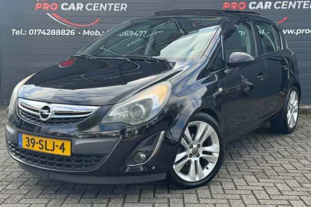 Opel Corsa (2011) thumbnail 1
