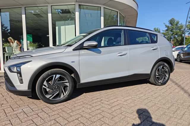 Hyundai Bayon (2021) thumbnail 2