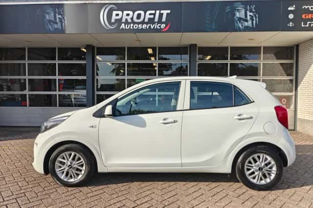 Kia Picanto (2021) thumbnail 1