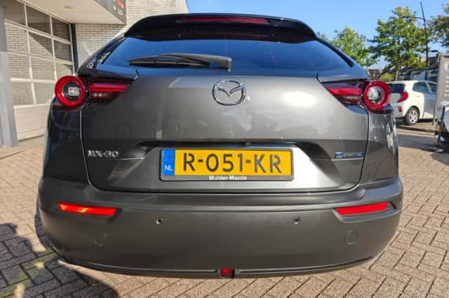 Mazda MX-30 (2022) thumbnail 5