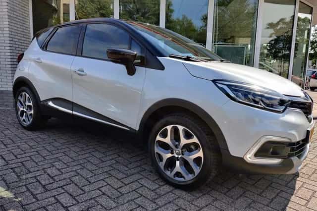 Renault Captur (2018) thumbnail 1