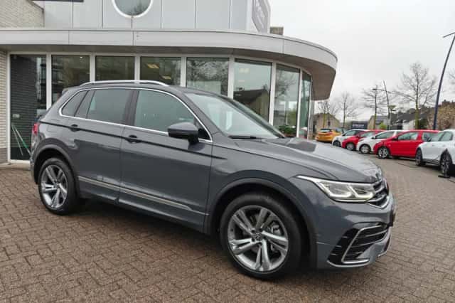 Volkswagen Tiguan (2022) thumbnail 5