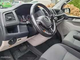 Volkswagen Transporter thumbnail 11