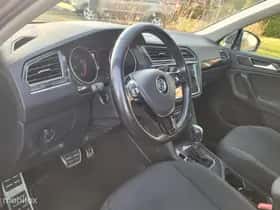 Volkswagen Tiguan (2018) thumbnail 13