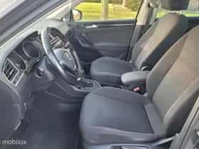 Volkswagen Tiguan (2018) thumbnail 14